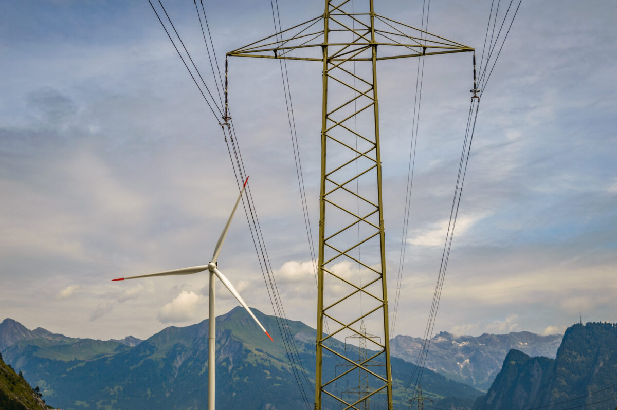 Baumberger_Susanne_-_Chur_nahe_am_Netz